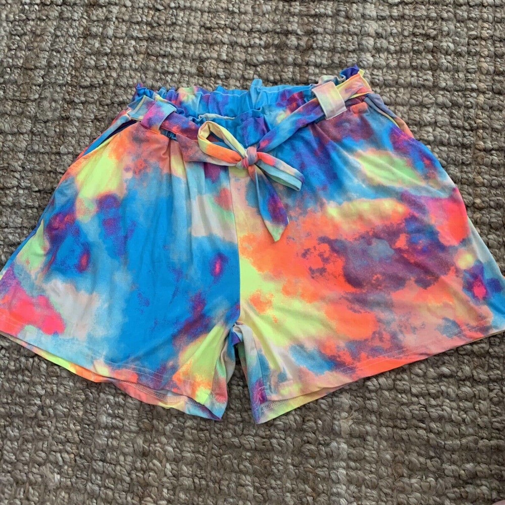 Full Circle Trends Pull-On Tie Dye Paper Bag Waist Shorts Womens Size 2X SOFT
